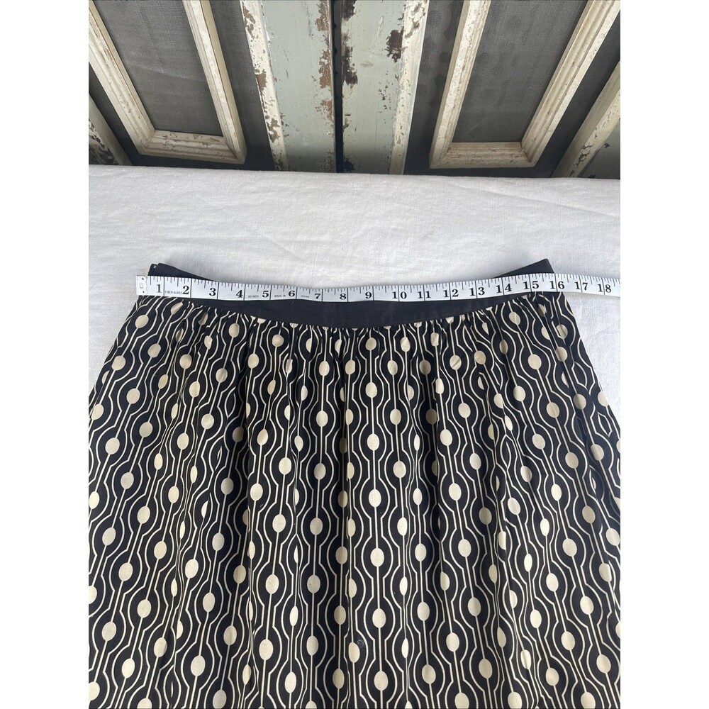 Talbots A-Line Black and Cream Patterned Skirt Size 10 - Picture 5 of 6